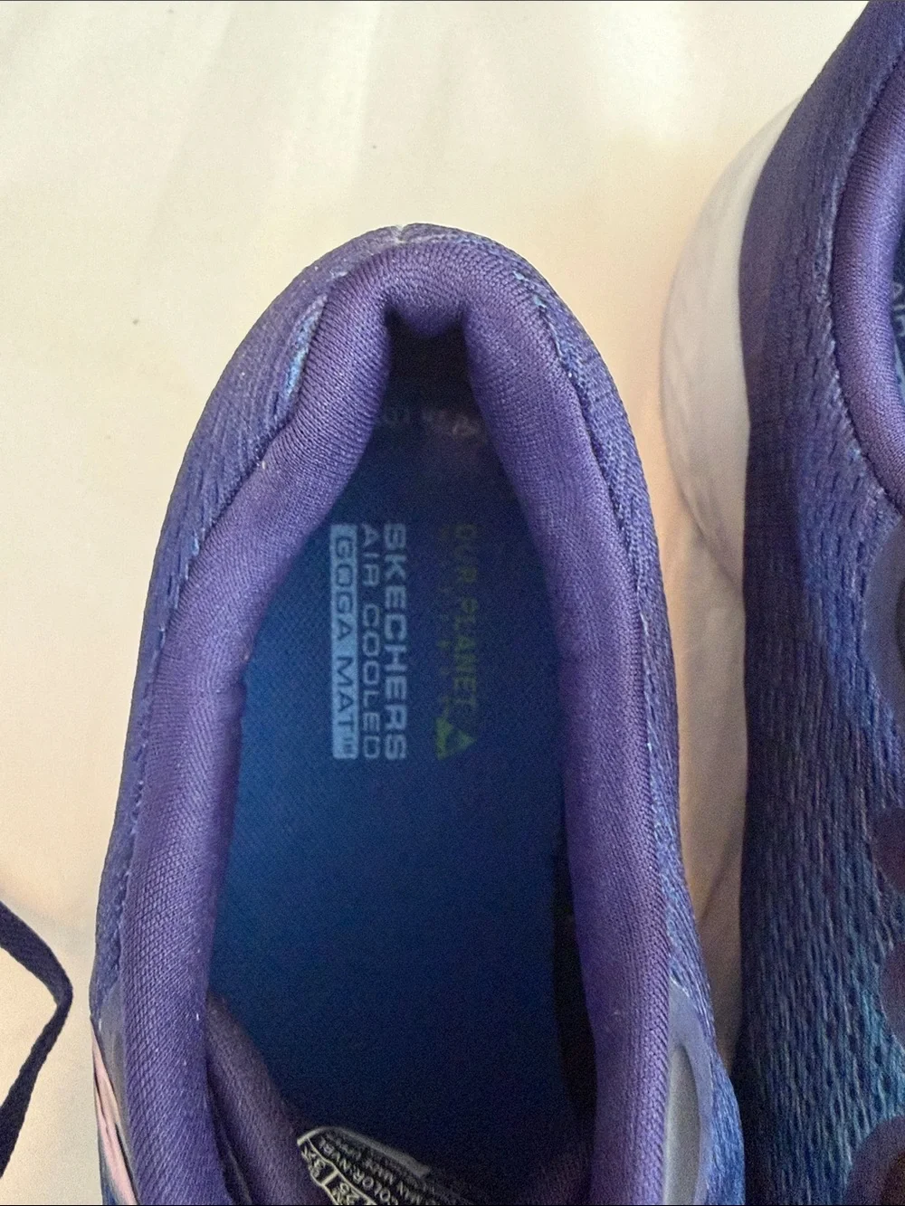 Skechers GO Run Lite Vegan Washable Sneakers Galaxy Navy/Blue